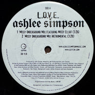 Ashlee Simpson – L.O.V.E.